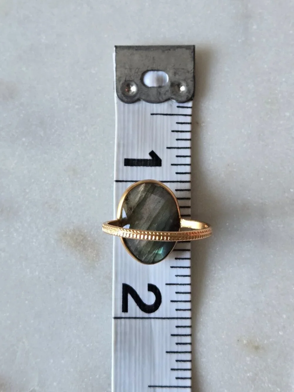 Labradorite? Asymmetrical oval ring - Picture 2 of 15